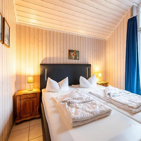 Skandinavisches In Mirow Гранцов